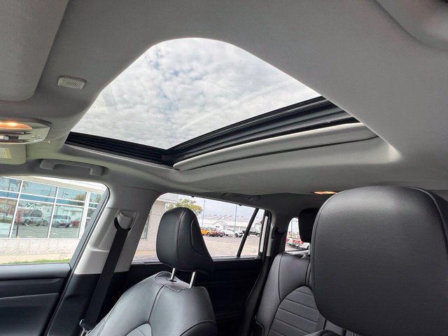 Used 2023 Toyota Highlander XLE FWD image 21