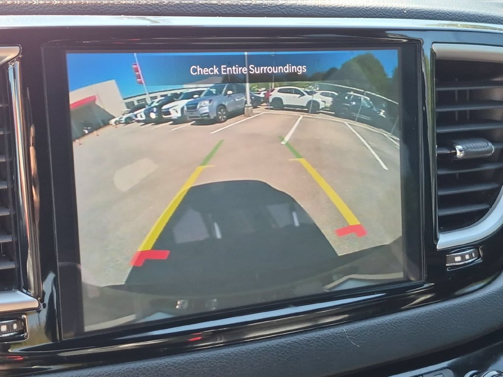 Used 2026 Chrysler Pacifica Select FWD image 17