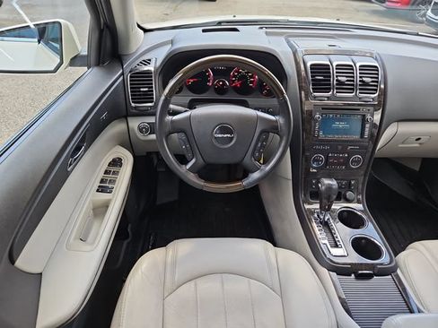 Used 2011 GMC Acadia Denali FWD image 9