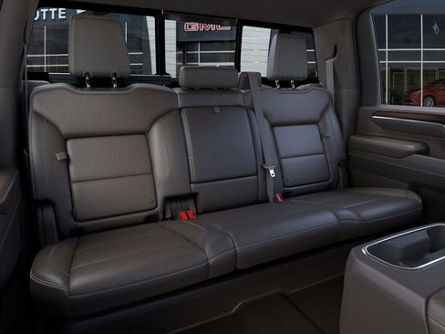 New 2026 GMC Sierra 2500 Denali w/ Denali Reserve Package image 17