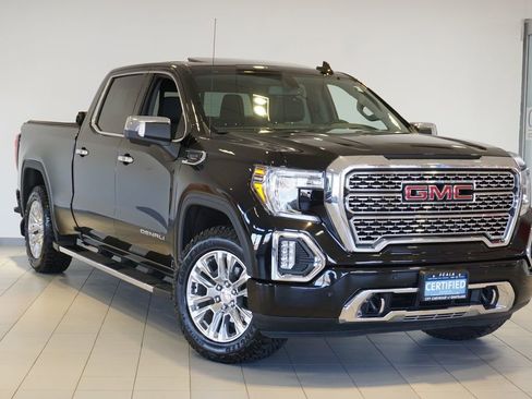 Certified 2022 GMC Sierra 1500 Denali image 3