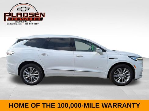 Used 2023 Buick Enclave Avenir w/ Avenir Technology Package AWD/4WD image 6