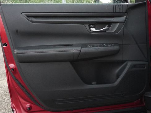Used 2025 Honda CR-V Sport image 22