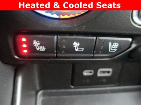 Certified 2021 GMC Yukon XL SLT w/ SLT Premium Package image 17