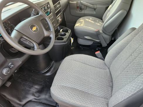 New 2026 Chevrolet Express 3500 w/ Power Convenience Package RWD image 4