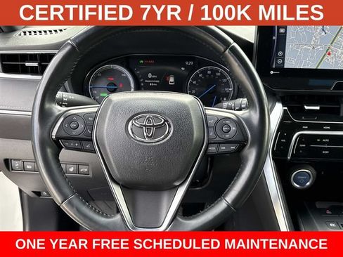 Used 2021 Toyota Venza Limited AWD/4WD image 19