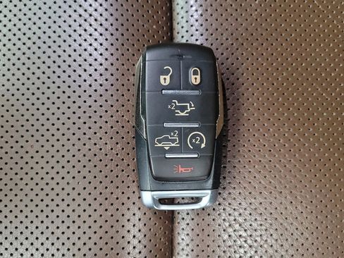 Used 2021 RAM 1500 Limited AWD/4WD image 32