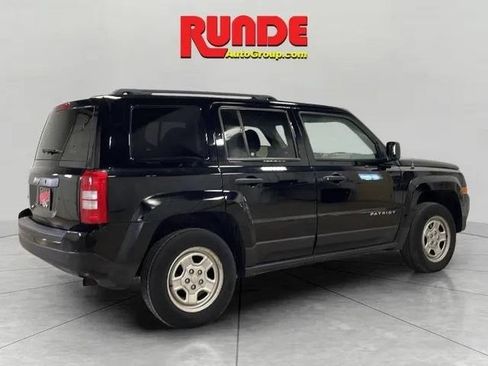 Used 2015 Jeep Patriot Sport AWD/4WD image 5