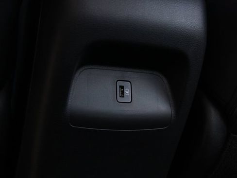 Certified 2025 Nissan Sentra SR w/ SR Premium Package FWD image 26