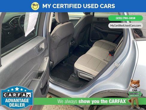 Used 2022 Ford Escape SE w/ Cold Weather Package image 22