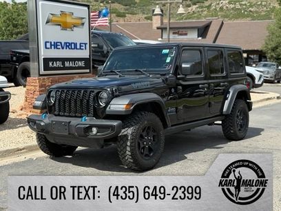 Used 2023 Jeep Wrangler Unlimited w/ Cold Weather Group