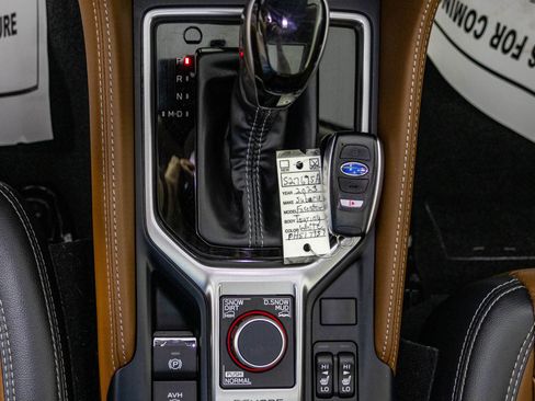 Used 2023 Subaru Forester Touring AWD/4WD image 31