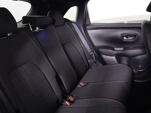 Used 2025 Honda HR-V Sport image 31