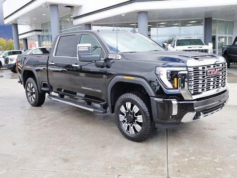 New 2026 GMC Sierra 3500 Denali w/ Technology Package image 8