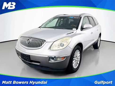 Used 2010 Buick Enclave CXL FWD image 1