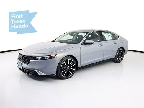 New 2026 Honda Accord Touring image 3