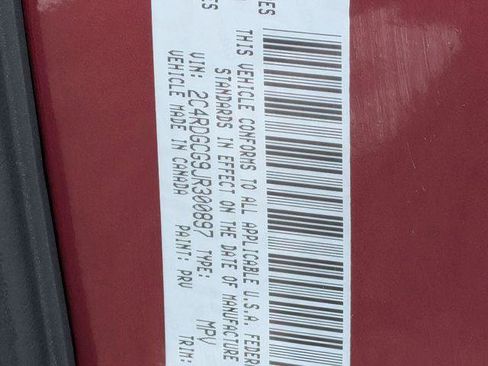 Certified 2018 Dodge Grand Caravan SXT image 30