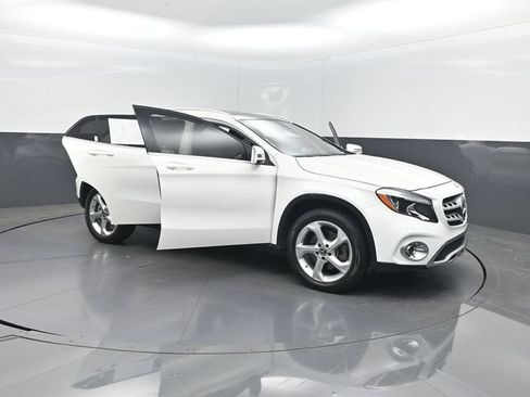 Used 2019 Mercedes-Benz GLA 250 image 34