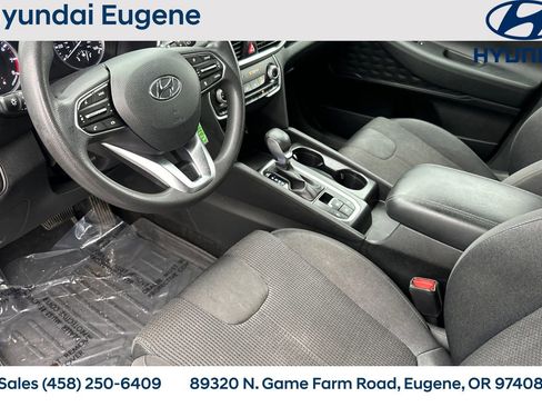 Used 2019 Hyundai Santa Fe SE image 11