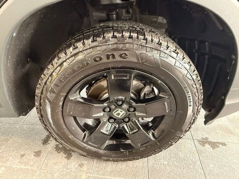 Used 2025 Honda Ridgeline Black Edition image 45