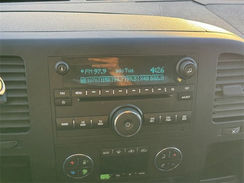 Used 2013 Chevrolet Silverado 1500 LT image 11