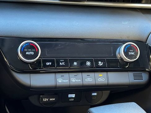 New 2026 Hyundai Elantra Blue image 19