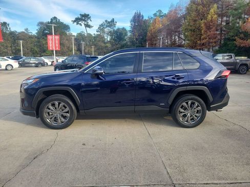 Certified 2023 Toyota RAV4 XLE Premium image 2