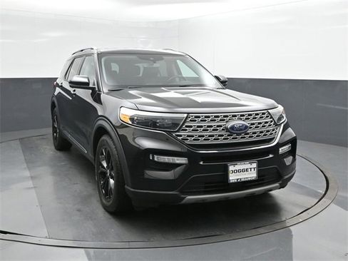 Used 2021 Ford Explorer Limited w/ Equipment Group 301A image 22
