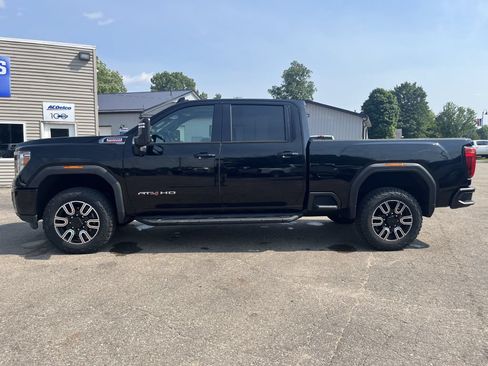 Used 2020 GMC Sierra 2500 AT4 w/ AT4 Premium Package AWD/4WD image 1