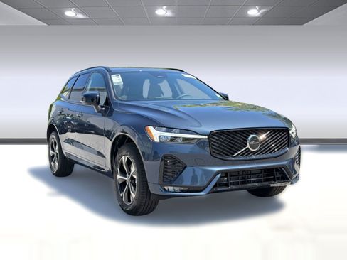 New 2026 Volvo XC60 B5 Core w/ Climate Package AWD/4WD image 7