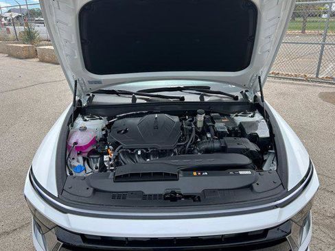 New 2026 Hyundai Sonata SEL FWD image 33