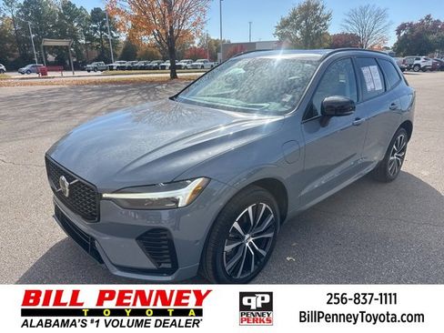 Used 2023 Volvo XC60 T8 Ultimate image 1