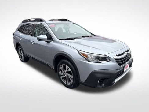 Used 2022 Subaru Outback Limited image 7