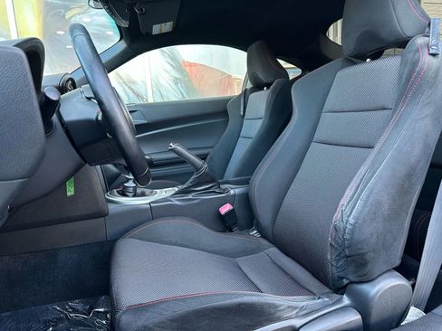 Used 2017 Subaru BRZ Premium w/ Popular Package #3 image 10