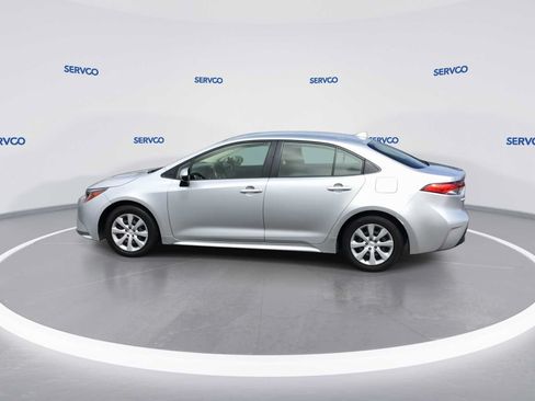 Used 2024 Toyota Corolla LE FWD image 5