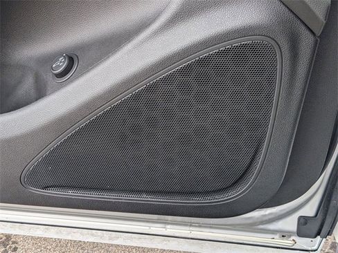 Used 2019 Buick Envision Essence image 17