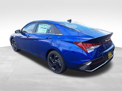 New 2026 Hyundai Elantra SEL Sport Premium w/ Cargo Package FWD image 3