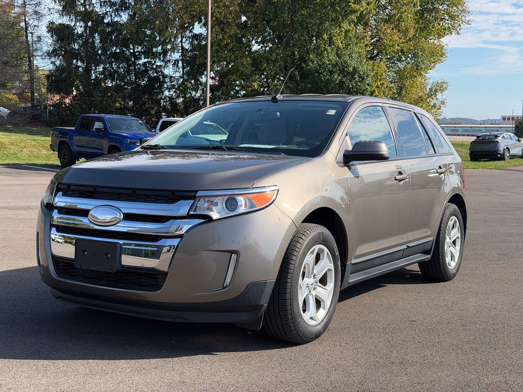Used 2012 Ford Edge SEL FWD image 2