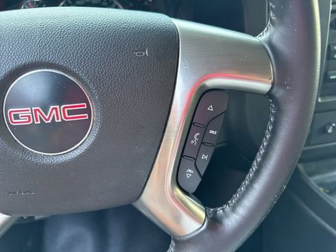 Used 2018 GMC Savana 2500 w/ Communications Package image 31
