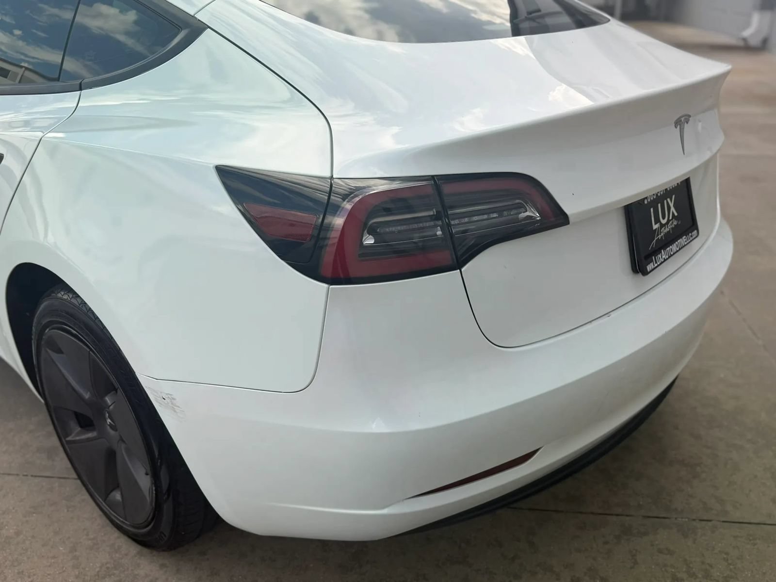 Used 2023 Tesla Model 3 Standard Range RWD image 12