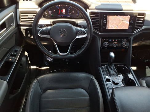 Certified 2021 Volkswagen Atlas Cross Sport SEL Premium AWD/4WD image 25