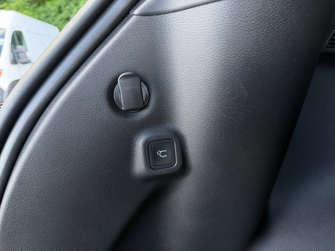 New 2026 Jeep Compass Limited AWD/4WD image 45