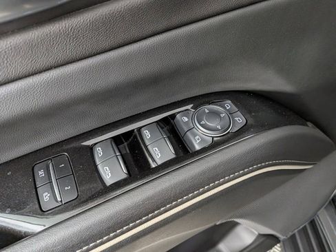 Certified 2024 Cadillac Escalade Sport image 18