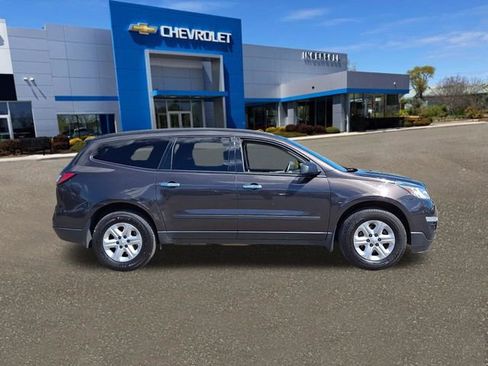 Used 2015 Chevrolet Traverse LS AWD/4WD image 22