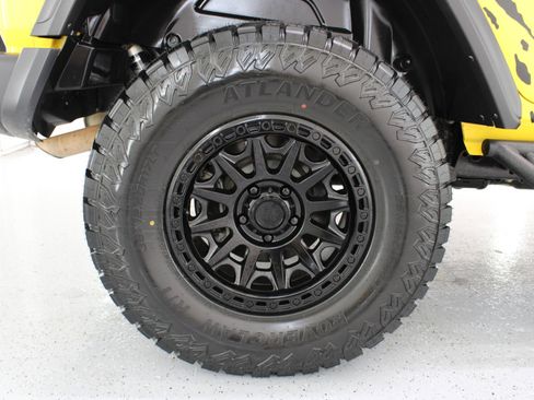 Used 2019 Jeep Wrangler Unlimited Rubicon image 74