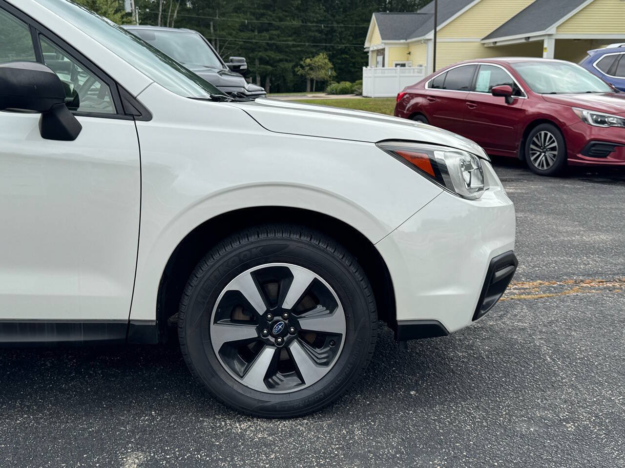 Used 2017 Subaru Forester 2.5i w/ Alloy Wheel Package AWD/4WD image 14
