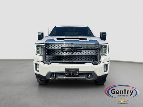 Used 2021 GMC Sierra 2500 Denali w/ Denali Ultimate Package AWD/4WD image 2