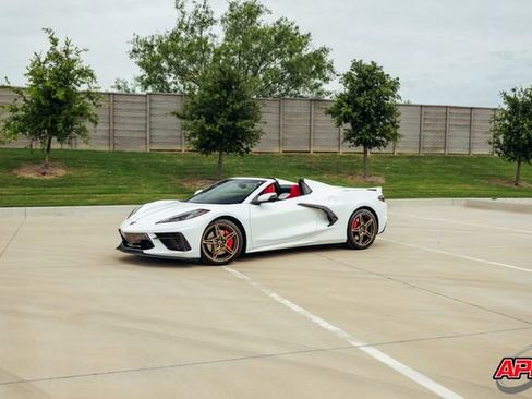 Used 2023 Chevrolet Corvette Stingray Preferred Conv w/ Z51 Performance Package RWD image 44