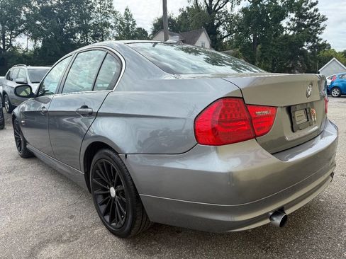 Used 2011 BMW 335i xDrive Sedan image 8