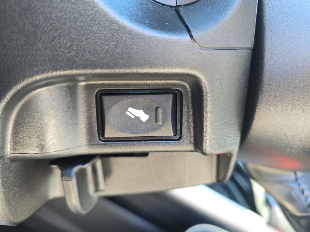 Used 2023 RAM 2500 Laramie AWD/4WD image 22